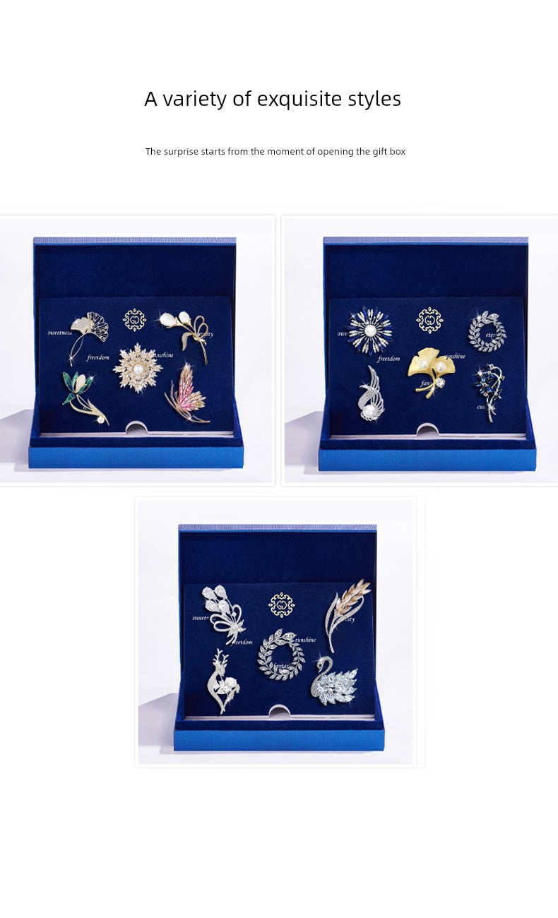 Women's Day Gift to Give Mom for Wife High-End Corsage Brooch Female Classy Exquisite Pin Accessories Fancy