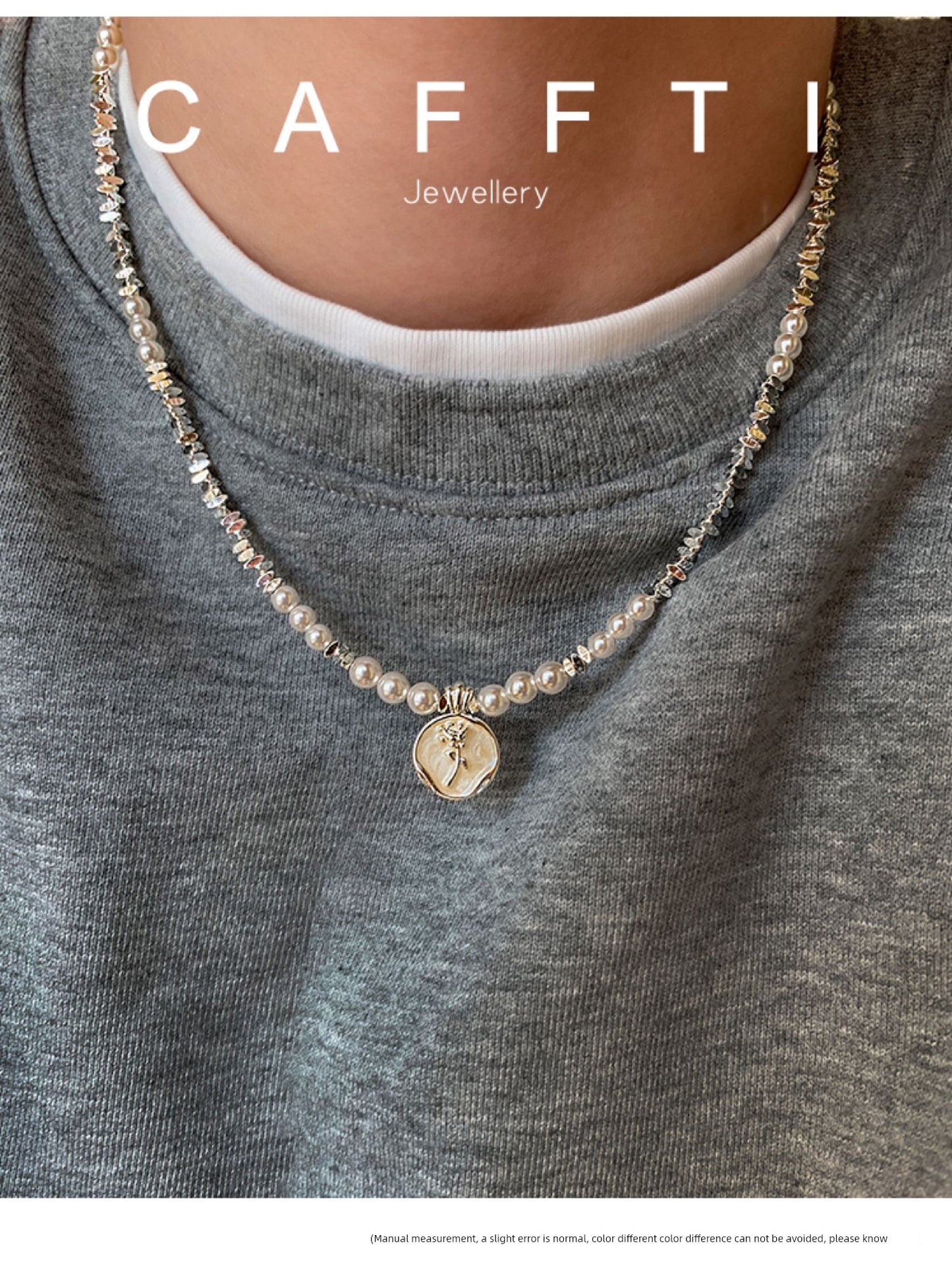 2025 New Arrival Small Pieces of Silver Pearl Sweater Necklace Necklace Accessories Female Fancy Light Luxury Minority Twin Clavicle Chain